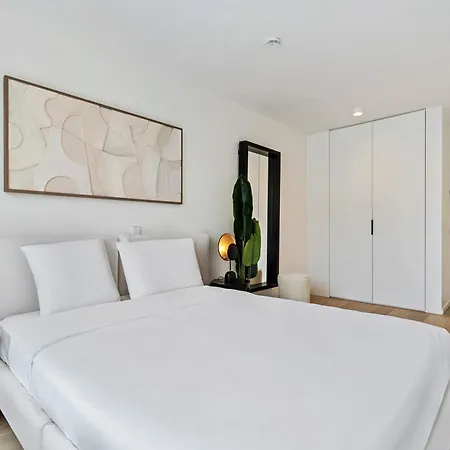 公寓 Spacious 6th-floor Gem: Modernity Meets Comfort *