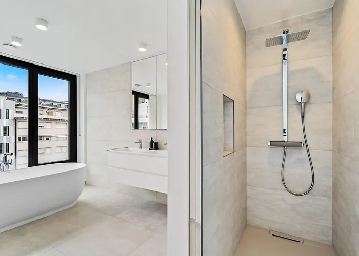 شقة Spacious 6th-floor Gem: Modernity Meets Comfort لوكسمبورغ